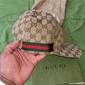 Gucci brown baseball cap